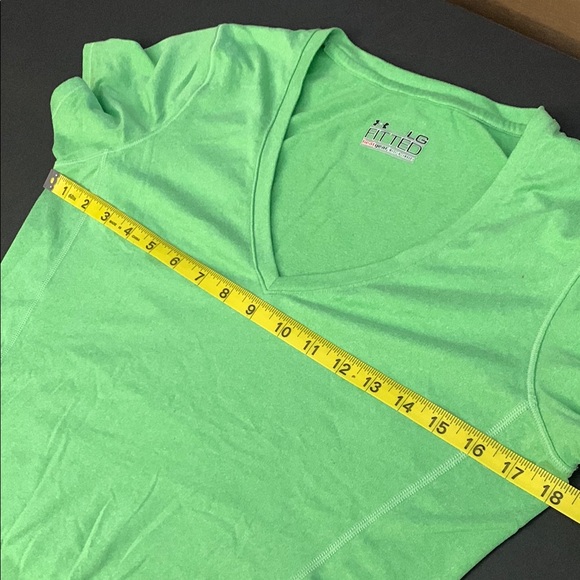 ✨Under Armour Fitted Green Short Sleeve T-Shirt - Picture 6 of 7